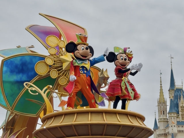 ตะลุยดินแดนแห่งความฝันที่ Tokyo Disneyland 🏰✨ ตะลุยดินแดนแห่งความฝันที่ Tokyo Disneyland 🏰✨