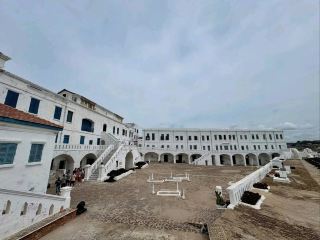 迦納海岸的歷史迴響