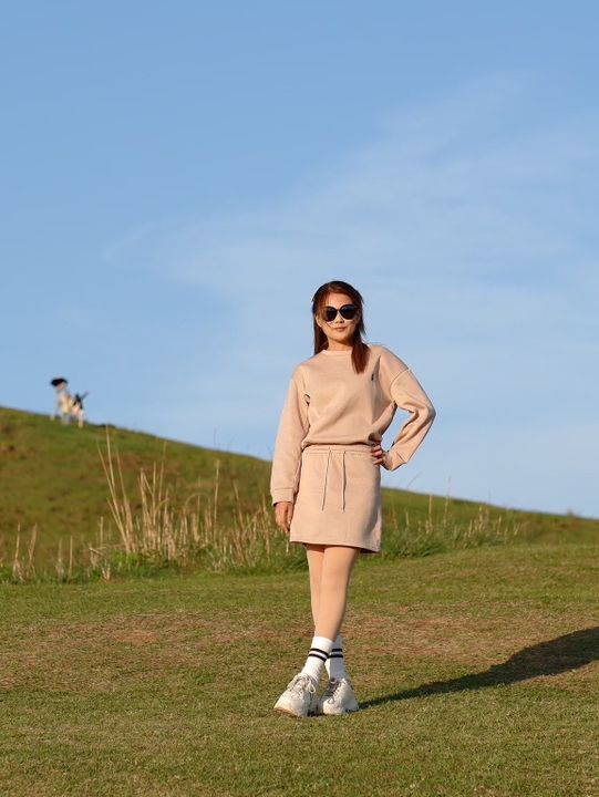 ชมพระอาทิตย์ตกที่ Mount Wakakusa Nara ชมพระอาทิตย์ตกที่ Mount Wakakusa Nara