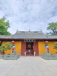 Longhua Temple เซี่ยงไฮ้ วัดเก่าแก่แห่งเมืองมังกร