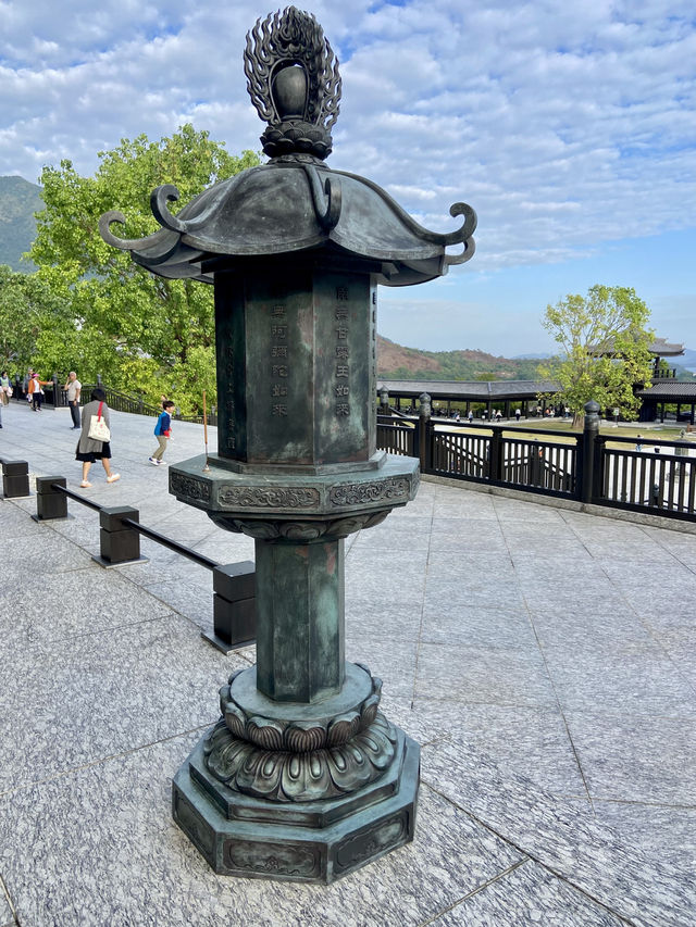 香港慈山寺✨ 感受天然與文化合一寺院 ❤️🙏🏻 香港慈山寺✨ 感受天然與文化合一寺院 ❤️🙏🏻