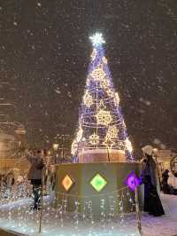 【北海道｜札幌近郊冬季限定】湯咖哩暖胃→雪中頭大佛＋復活島摩艾→白之戀人公園夜燈全亮，完美一天