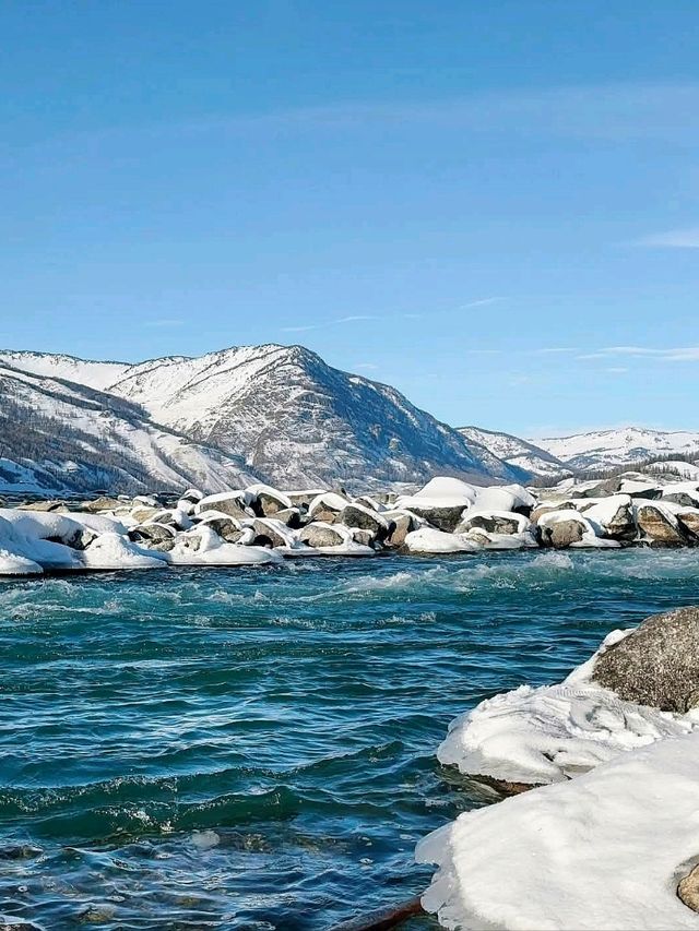 “Snow-Kissed Wonderland of Kanas Lake” “Snow-Kissed Wonderland of Kanas Lake”