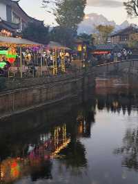 Lijiang Ancient Town: Where Timeless Vibes Meet Insta-Worthy Views 🌏✨