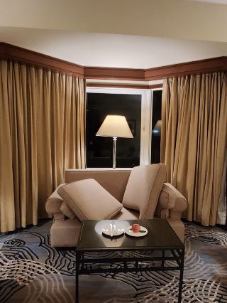 Sunset Views and Timeless Elegance: A Luxury Staycation at the Diamond Hotel Philippines.