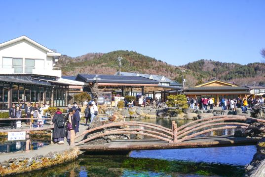 忍野八海｜富士山周辺を好きになるもう一つの場所 | Trip.com 忍野村