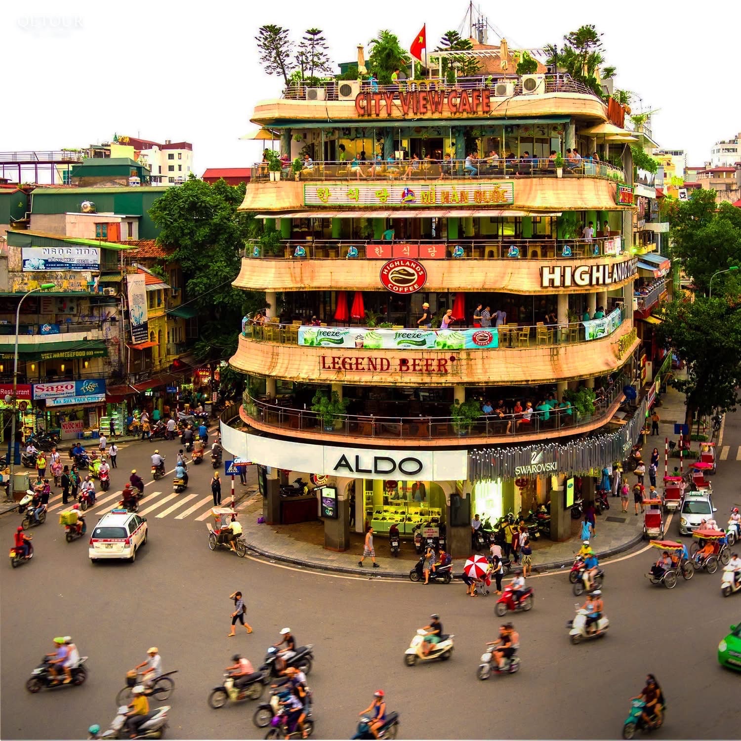하노이 올드 쿼터(Hanoi Old Quarter) 리뷰: 36거리를 거닐며 만나는 역사적인 성문과 환상적인 카페 투어