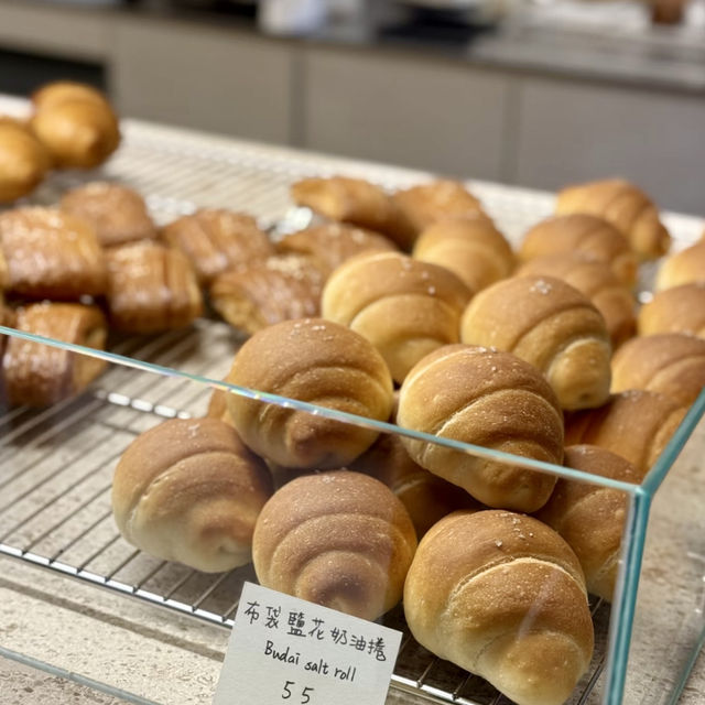 五星烘焙主廚麵包店「KANG Astisan Bakery」