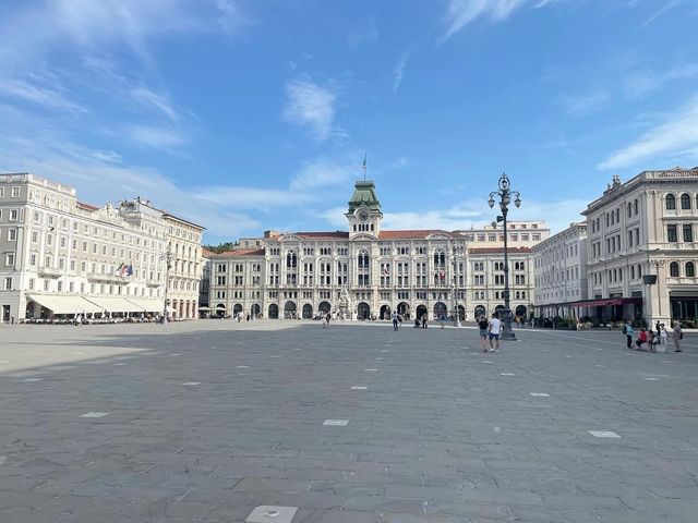 Unity of Italy Square 🗺️