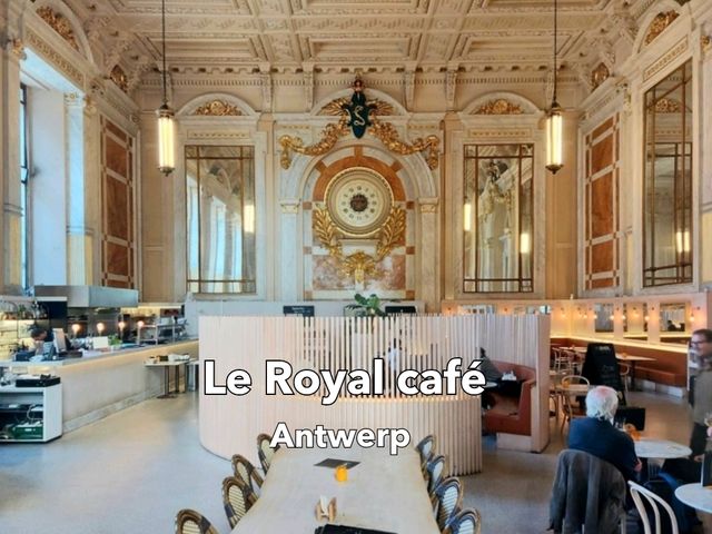 ร้านสวยในอาคารยุคศตวรรษที่ 19