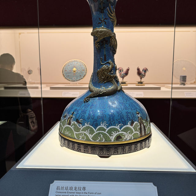 Explore Shanghai Museum