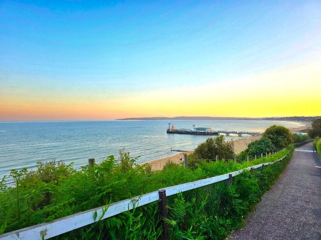 Bournemouth Breeze: A Short Escape to the Sea