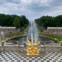 🏰 Peterhof Palace – Russia’s Versailles