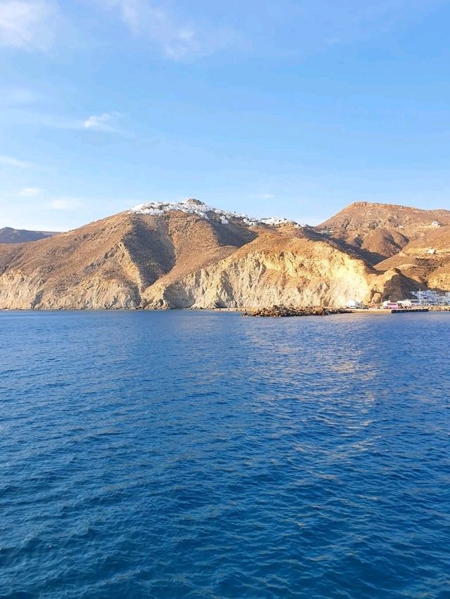 Anafi: A Secluded Cycladic Paradise of Simplicity and Wild Beauty 🇬🇷✨