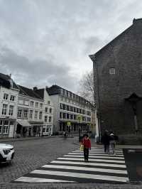 🇳🇱✨ Boschstraatkwartier – Where Industrial Soul Meets Maastricht’s Modern Heart 🏙️🧱  