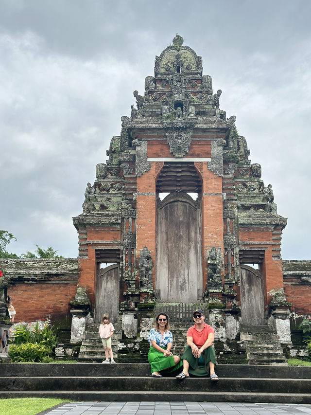 🕉️ Bali: Island of a Thousand Temples