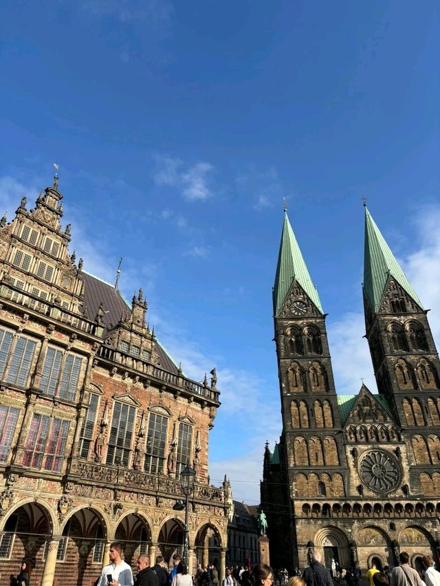 🎃 Halloween Magic in Bremen: Spooky Sights & Thrills to Do! 🧙♀️🦇 🎃 Halloween Magic in Bremen: Spooky Sights & Thrills to Do! 🧙♀️🦇