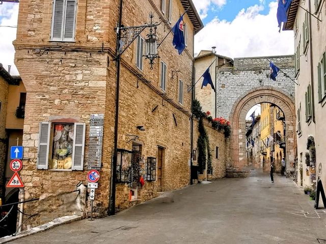 Why Halloween in Assisi: A Spooky Twist on Sacred Serenity