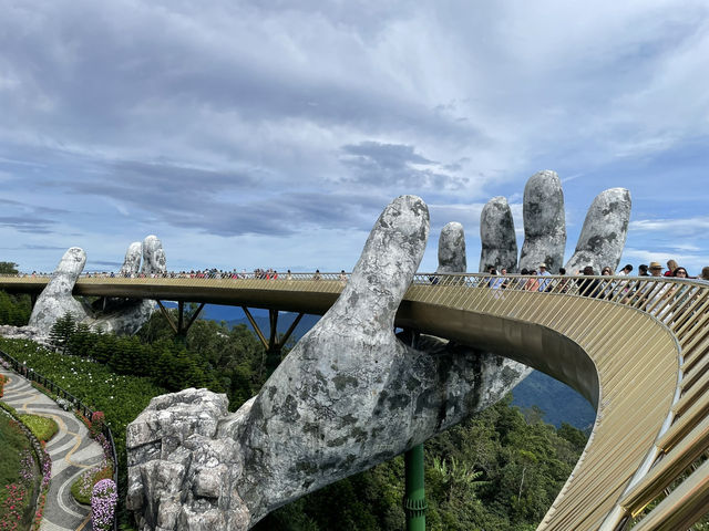 Golden Bridge／神の手の橋
