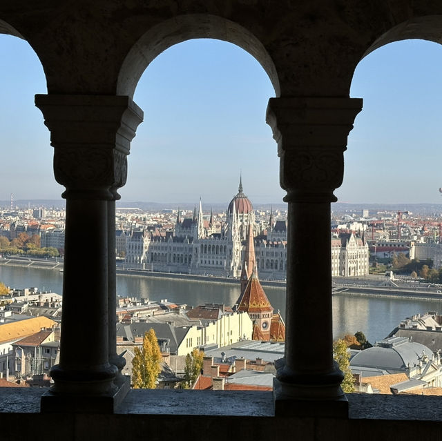 Fall colors in Budapest 