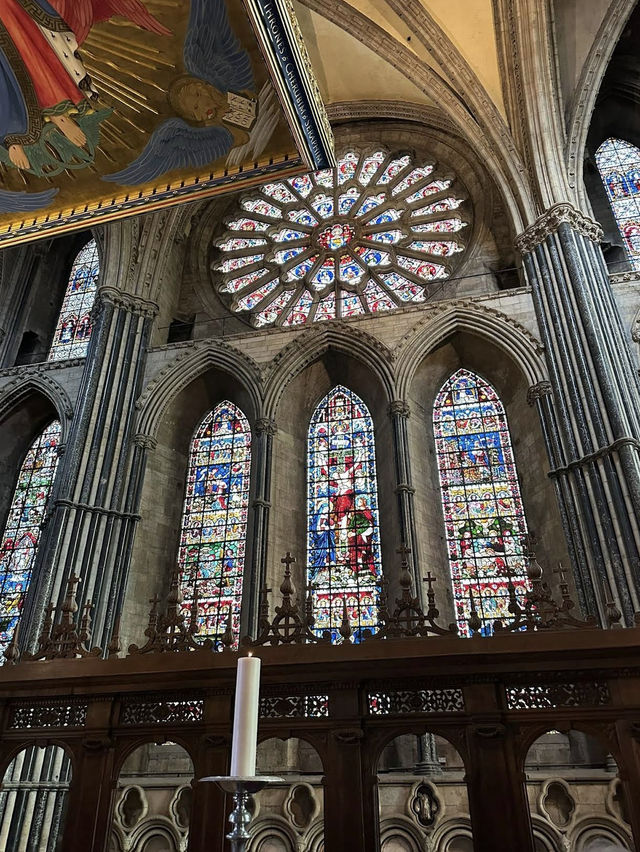 ✨ Durham Cathedral – A visitor experience full of awe and serenity ✨ 🌿🕯️ ✨ Durham Cathedral – A visitor experience full of awe and serenity ✨ 🌿🕯️