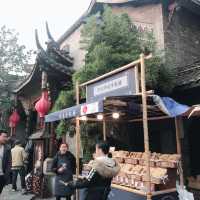 Chengdu’s MUST visit - Kuanzhai alley 