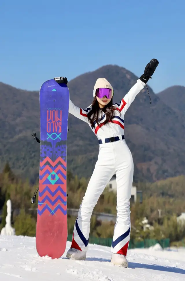 Winter limited happiness Anji Yucun has been contracted! Skiing + hot springs