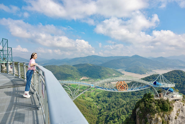 江浙滬旅行｜懸崖上的寶藏景區，居然在寧波！