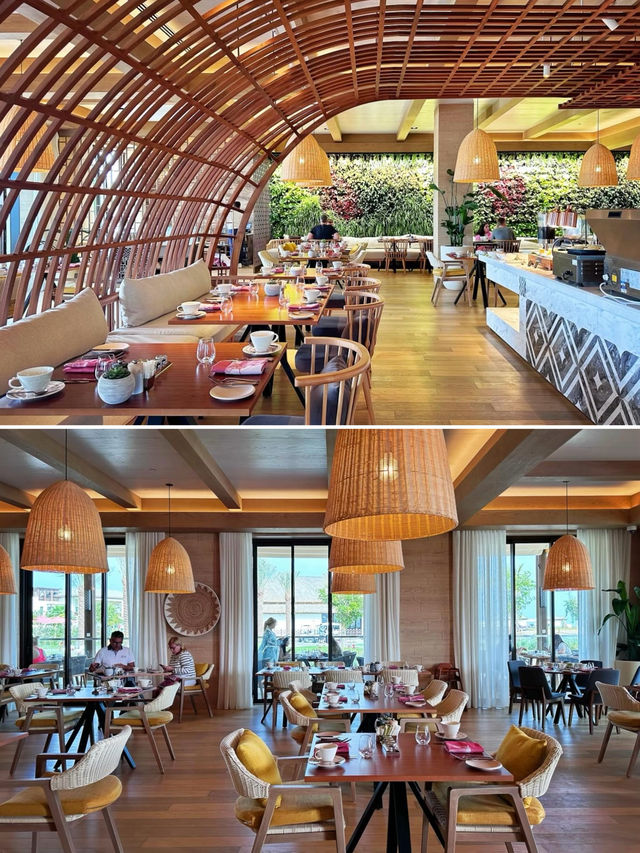 阿聯酋·拉斯海馬新開的這家安納塔拉度假酒店～海邊餐廳風景絕佳