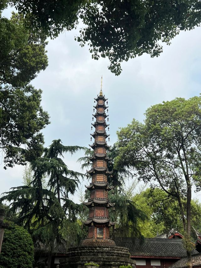 遊歷蜀都古韻，尋覓文殊院的秘密花園