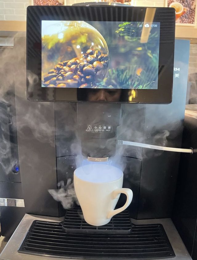 花島崇明，是魔都人的快樂星球