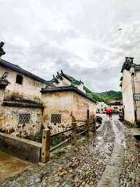 浦江嵩溪古村，用石塊壘出一條「地下長河」