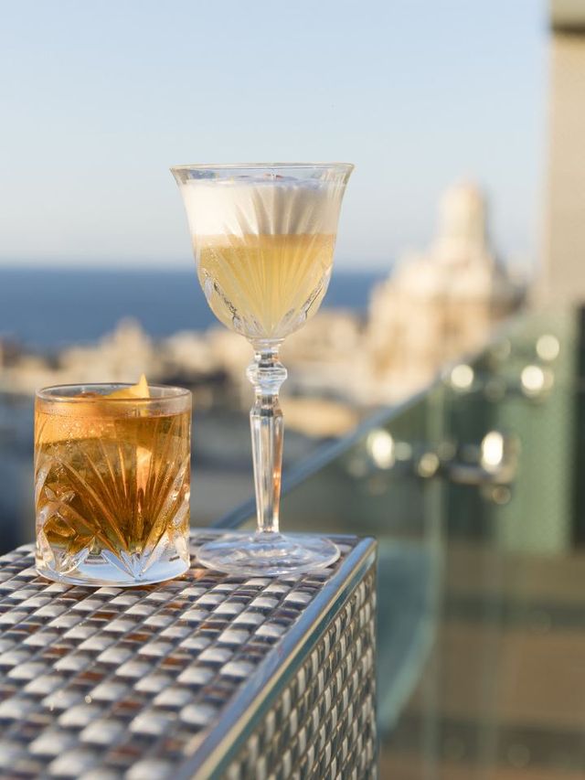 🌟 Valletta's Hidden Gem: Luxe Stay & Views 🌟