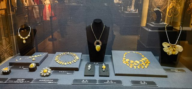 天津博物館之瞬間與永恆-波蘭琥珀文化藝術展