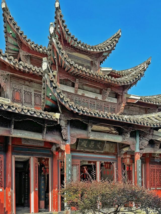 江浙滬蕞神秘的一個古鎮—甘八都古鎮，杭州周邊團建必去地