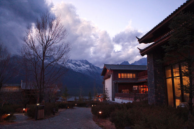 璞修 - 床頭收穫日照金山