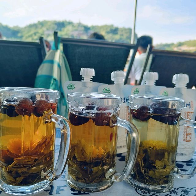 Sông Hoàng Hà chill cùng trà phổ nhĩ :3