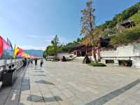 皇澤寺——女皇帝武則天祀廟。