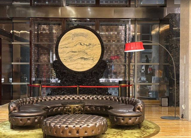 夜訪「博物館」|上海外高橋喜來登酒店(上)–公區篇