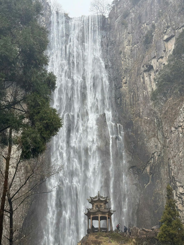 劉伯溫故里 溫州百丈漈 暴瀑淋身