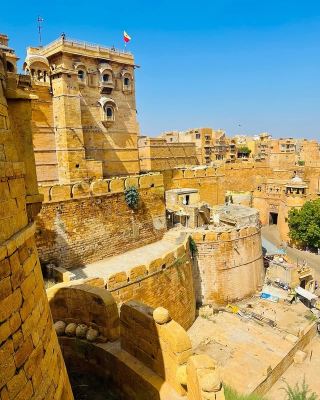 Jaisalmer Fort: A Legendary Fortress in the Golden Desert