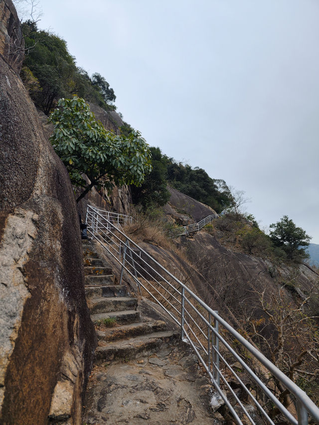 打鼓嶂-鵝公髻-園山風景區穿越徒步記錄