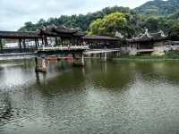 逃離都市的煩囂，踏入詹園的清幽之境。