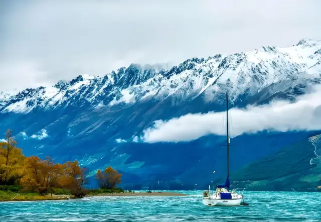 New Zealand South Island 7-Day Self-Drive: Glacial Lakes and Fairy-Tale Towns
