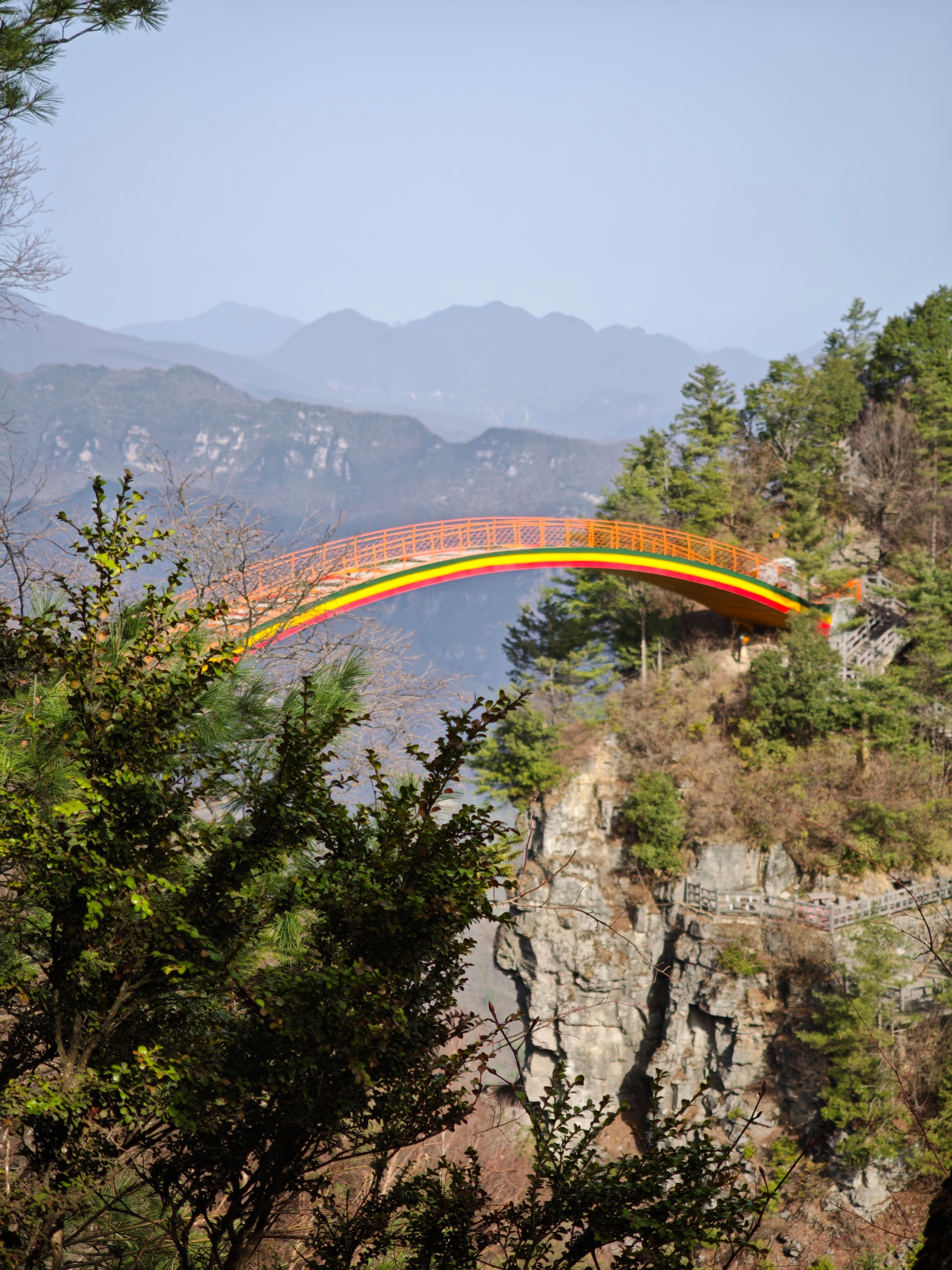雲端漫步彩虹橋，探秘神農架天燕景區｜Trip.com 神農架