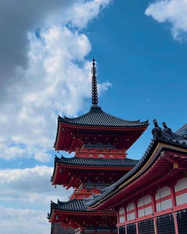 打卡京都熱門地標清水寺，好睇好玩又好食
