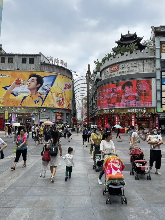 Dongmen, The One Stop Spot For All Your Shopping Needs In Shenzhen