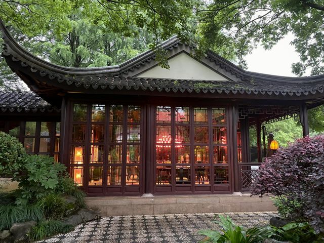 杭州西子湖四季酒店真係令人驚嘆！