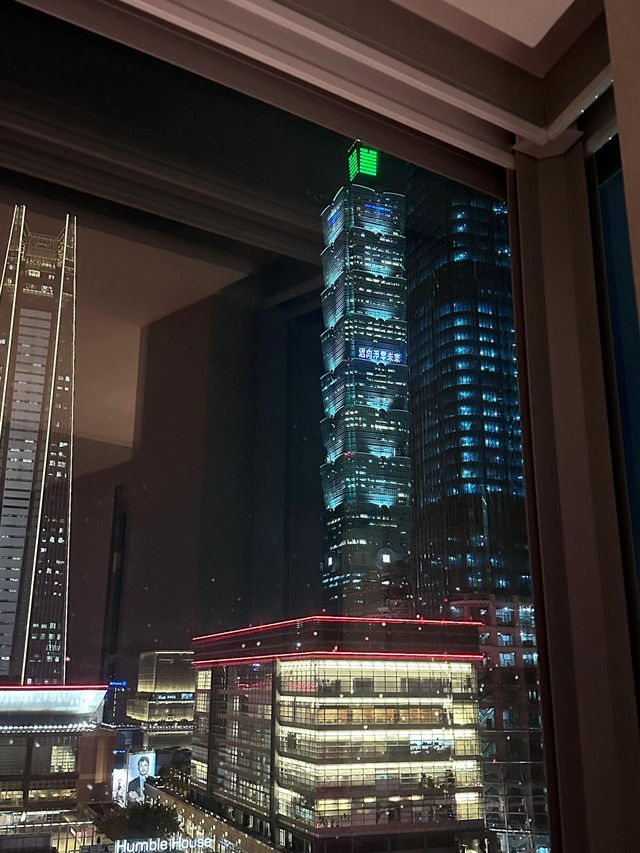 ✨台北輕奢住宿推薦｜躺著就能看101夜景的浪漫🌃