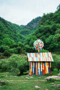 暑假反向避暑留壩小城藏住22º嘅夏天